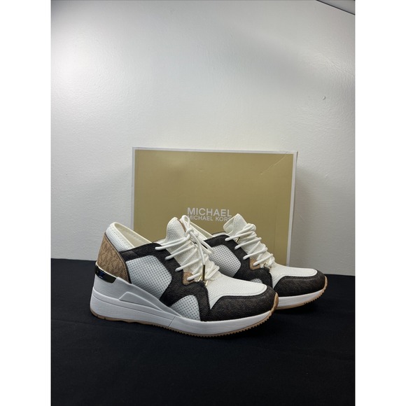 Woman's Sneakers & Athletic Shoes MICHAEL Michael Kors Liv Trainer 8 ❤️❤️❤️ - Picture 5 of 16